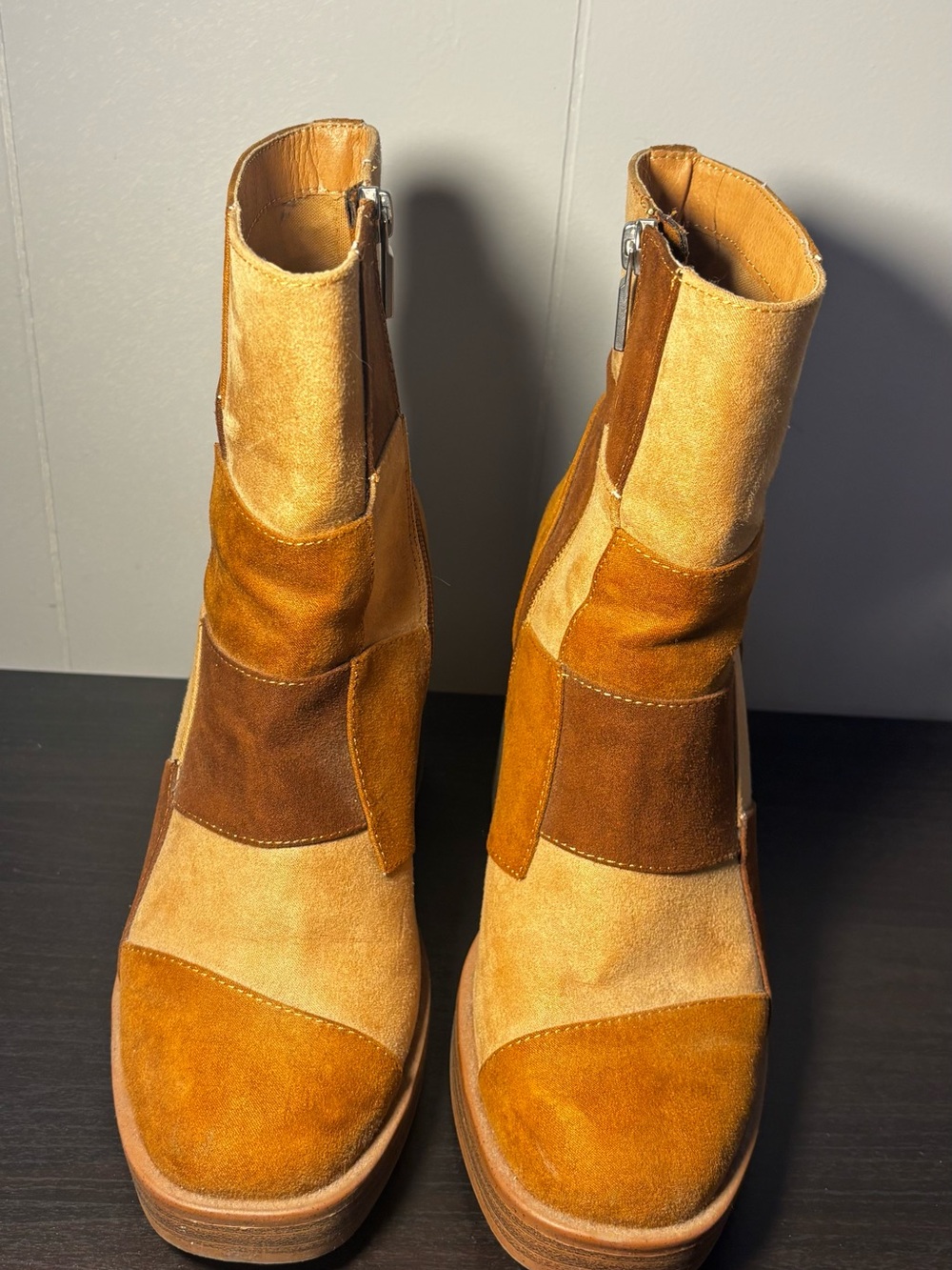 Universal Thread Women’s Patchwork Suede Platform Ankle Boots-Read Description - Picture 2 of 4